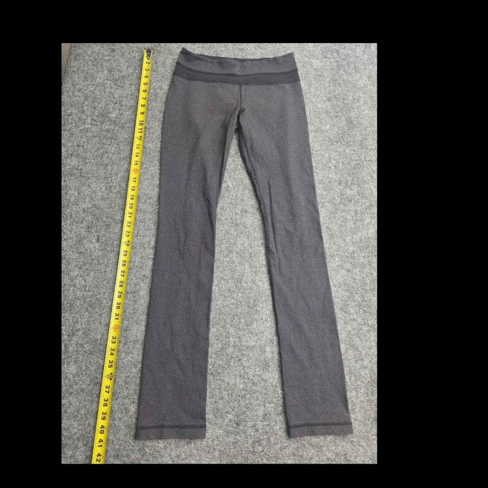 lululemon Women's Black Geometric Straight Pants 6 32